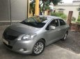 Toyota Vios E 2010 - Chính chủ bán xe Toyota Vios E đời 2010, màu bạc, nhập khẩu