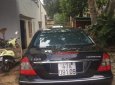 Mercedes-Benz E class E200 2007 - Bán Mercedes E200 đời 2007, màu đen, xe ít đi nên còn rất mới