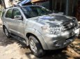 Toyota Fortuner   2012 - Bán Toyota Fortuner 2012, màu bạc, xe gia đình, giá 570tr