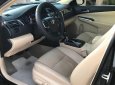 Toyota Camry 2.0E 2015 - Chính chủ bán Toyota Camry 2.0E 2015, màu đen, 810tr