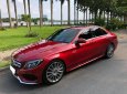 Mercedes-Benz C300 2017 - Cần bán gấp Mercedes sản xuất 2017, màu đỏ, như mới
