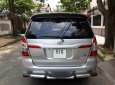 Toyota Innova E 2014 - Nhà cần bán Toyota Innova E 2014 số sàn màu bạc