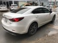 Mazda 6 2.5 Premium 2017 - Bán Mazda 6 2.5 Premium màu trắng camay, số tự động sản xuất 2017 xe đẹp chạy lướt