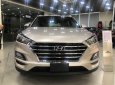Hyundai Tucson 2019 - Bán Hyundai Tucson 2.0 vàng be tiêu chuẩn 2019 - đủ màu, tặng 10-15 triệu - nhiều ưu đãi, LH 0964898932