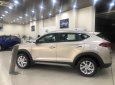 Hyundai Tucson 2019 - Bán Hyundai Tucson 2.0 vàng be tiêu chuẩn 2019 - đủ màu, tặng 10-15 triệu - nhiều ưu đãi, LH 0964898932