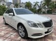 Mercedes-Benz E class E250 2011 - Bán xe Mercedes E250 năm 2011, màu trắng