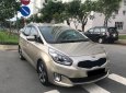 Kia Rondo DAT 2017 - Bán Kia Rondo 2017 tự động, máy dầu, màu vàng, chính chủ