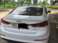 Hyundai Elantra 1.6MT 2016 - Chính chủ bán xe Hyundai Elantra 1.6MT năm 2016, màu trắng