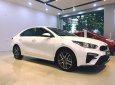 Kia Cerato 2019 - Cần bán xe Kia Cerato sản xuất 2019, màu trắng, giá 615tr