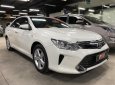 Toyota Camry 2.5Q 2016 - Camry 2.5Q 2016 màu trắng, giá còn thương lượng nhé, LH em Mỵ 0907969685 nhận ngay ưu đãi