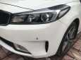 Kia Cerato 2016 - Bán Kia Cerato đời 2016, màu trắng chính chủ, 550tr