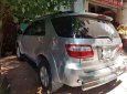 Toyota Fortuner 2009 - Bán ô tô Toyota Fortuner 2009, màu bạc số sàn, 2.4 máy dầu