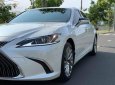 Lexus ES 250 2019 - Cần bán xe Lexus ES 250 đời 2019, màu trắng, nhập khẩu nguyên chiếc như mới