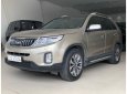 Kia Sorento 2017 - Cần bán Kia Sorento 2.4 AT 2017 màu nâu vàng, trả trước chỉ từ 234tr, liên hệ 0985.190491 Ngọc