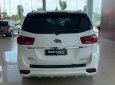 Kia Sedona Platinum D 2019 - Cần bán xe Kia Sedona Platinum D năm sản xuất 2019, màu trắng