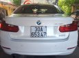 BMW 3 Series 320i 2013 - Cần bán xe BMW 3 Series 320i sản xuất năm 2013, màu trắng, xe nhập giá cạnh tranh