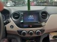 Hyundai i10 2017 - Cần bán gấp Hyundai i10 số sàn đời 2017, màu trắng, chính chủ, giá 337tr