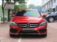 Mercedes-Benz C class C300 AMG 2018 - Cần bán gấp Mercedes-Benz C300 AMG SX 2018, màu đỏ, xe gia đình. Giá 1 tỷ 760 triệu đồng