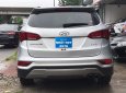 Hyundai Santa Fe 2.2AT 2016 - Bán Hyundai Santa Fe 2.2AT đời 2016, màu bạc, giá 915tr