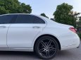 Mercedes-Benz E class 2017 - Cần bán xe Mercedes E200 năm 2017, màu trắng như mới