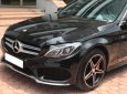 Mercedes-Benz C class 2015 - Gia đình cần bán xe C300, sản xuất 2015, bản AMG full option, màu đen