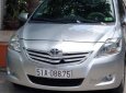 Toyota Vios 2011 - Cần bán xe Toyota Vios đời 2011, màu bạc xe gia đình