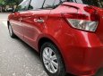 Toyota Yaris 2017 - Bán xe lướt nhẹ Toyota Yaris sản xuất 2017, màu đỏ xe gia đình giá tốt 610tr