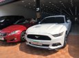 Ford Mustang 2017 - Cần bán xe Ford Mustang sản xuất 2017, màu trắng, nhập khẩu nguyên chiếc