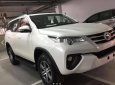 Toyota Fortuner 2017 - Cần bán Toyota Fortuner năm 2017, màu trắng, 220 triệu