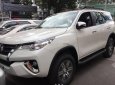 Toyota Fortuner 2017 - Cần bán Toyota Fortuner năm 2017, màu trắng, 220 triệu