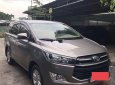 Toyota Innova 2017 - Cần bán xe Toyota Innova đời 2017, màu xám số sàn, giá 640tr