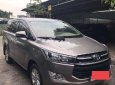 Toyota Innova 2017 - Cần bán Toyota Innova đời 2017, màu xám, số sàn 