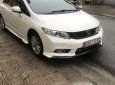 Honda Civic 2016 - Cần bán gấp Honda Civic 2016, màu trắng xe gia đình