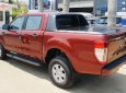 Ford Ranger 2019 - Bán Ford Ranger XLS 2.2L 4x2 AT sản xuất năm 2019, màu đỏ, xe nhập 