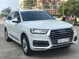 Audi Q7   2.0 2017 - Bán xe Audi Q7 2.0 model 2018 màu trắng nội thất đen giá tốt. Trả trước 900 triệu nhận xe ngay