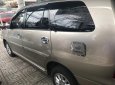 Toyota Innova 2.0E 2014 - Bán Toyota Innova 2.0E năm 2014, màu bạc, xe gia đình