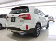 Kia Sorento 2.4 AT 2019 - Bán xe Kia Sorento 2.4 AT 2019, màu trắng, trả trước chỉ từ 267tr, hotline: 0985.190491 Ngọc