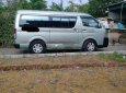 Toyota Hiace 2010 - Cần bán Toyota Hiace năm sản xuất 2010, màu bạc, giá 360tr