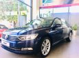 Volkswagen Passat 1.8 TSI 2018 - Bán Volkswagen Passat 1.8 TSI đời 2018, màu xanh lam, xe nhập