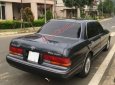 Toyota Crown 1995 - Bán Toyota Crown 1995, màu đen còn mới, giá 330tr