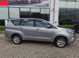 Toyota Innova 2017 - Bán xe Toyota Innova sản xuất năm 2017, màu xám  