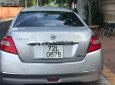 Nissan Teana 2.0 AT 2010 - Cần bán lại xe Nissan Teana 2.0 AT sản xuất năm 2010, màu bạc, xe nhập, giá tốt