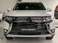 Mitsubishi Outlander 2019 - Bán Mitsubishi Outlander năm sản xuất 2019, khuyến mãi lớn