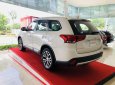 Mitsubishi Outlander 2019 - Bán Mitsubishi Outlander năm sản xuất 2019, khuyến mãi lớn