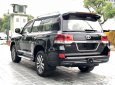 Toyota Land Cruiser 2018 - Cần bán Toyota Land Cruiser VXR 4.6L sản xuất 2018, màu đen mới 100%, nhập khẩu Trung Đông 