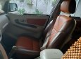 Toyota Innova 2014 - Cần bán gấp Toyota Innova 2014, màu bạc