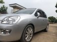 Kia Carens     2011 - Cần bán gấp Kia Carens năm 2011, màu bạc giá cạnh tranh