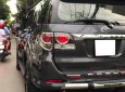 Toyota Fortuner 2015 - Bán Fortuner 2015 máy dầu, số sàn, màu xám, xe còn mới keng