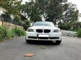 BMW 5 Series 525i 2007 - Cần bán lại xe BMW 525i sản xuất 2007, màu trắng, nhập khẩu nguyên chiếc, số tự động