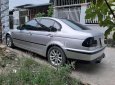 BMW 3 Series 2002 - Bán BMW 318i sản xuất năm 2002, màu bạc, giá 145tr